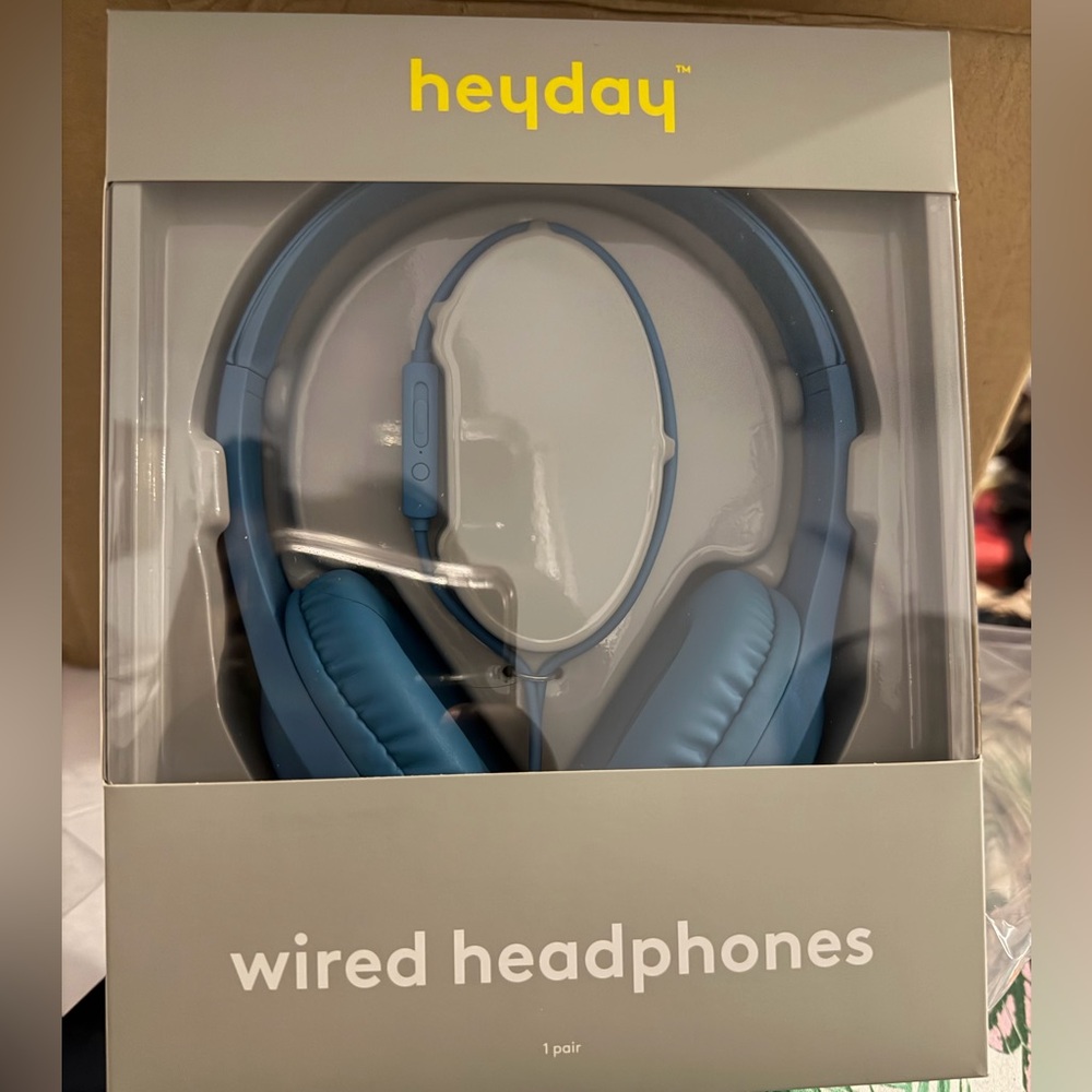 Heyday Gray Play Hear Poster